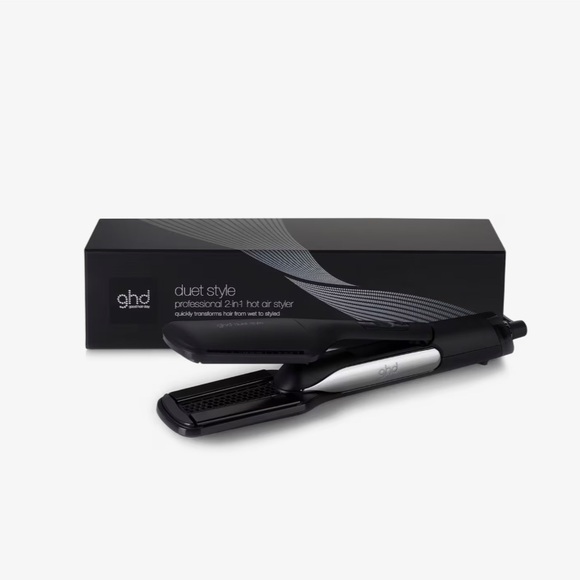 ghd Other - GHD Duet Style 2-in-1 Hot Air Styler Used Excellent Condition